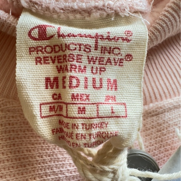 Authentic Athletic Apparel Champion Logo Women’s Adult Casual Long Sleeve M - Picture 2 of 11